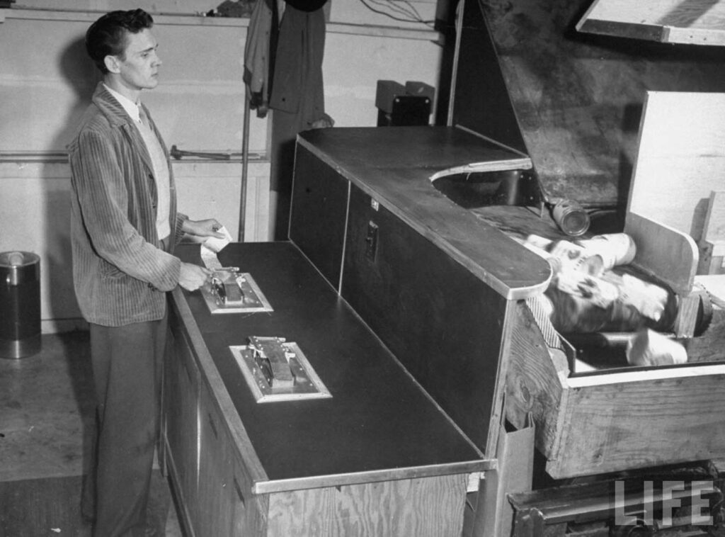 É comum dizer que o nome “Keedoozle” foi cunhado por Saunders para se referir à tecnologia usada, na qual uma “chave faz tudo” para o comprador de supermercado.